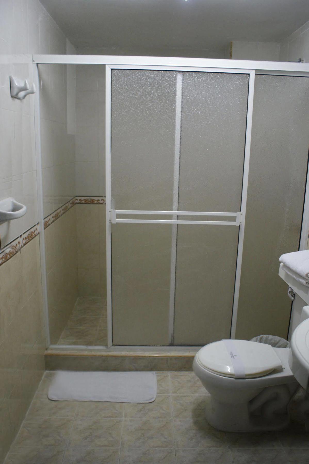 Ayenda 1313 Barahona 72 Hotel Barranquilla  Luaran gambar